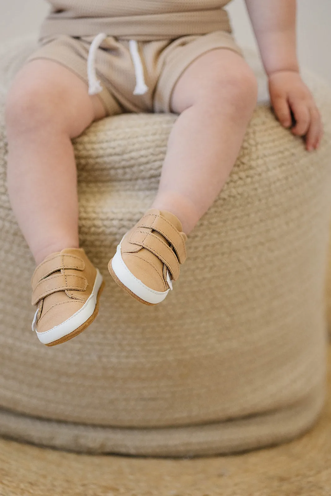 Casual Desert Sand Low Top {premium Leather}