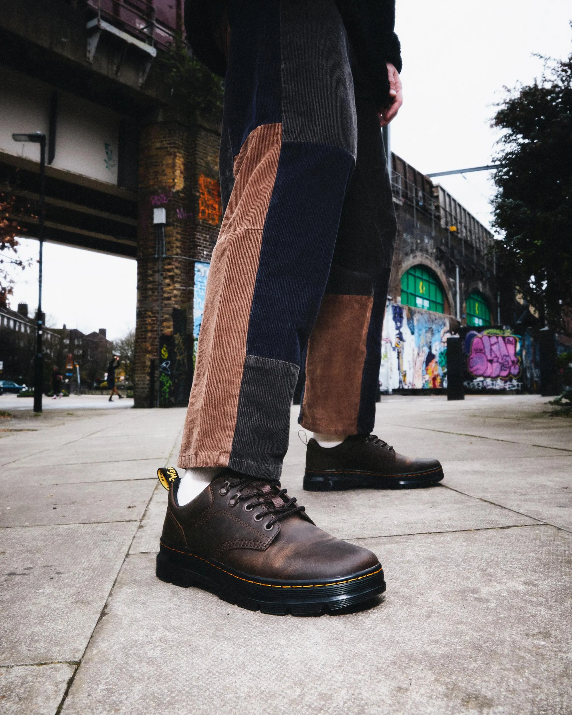 Leather shoes Reeder Crazy Horse Dr. Martens