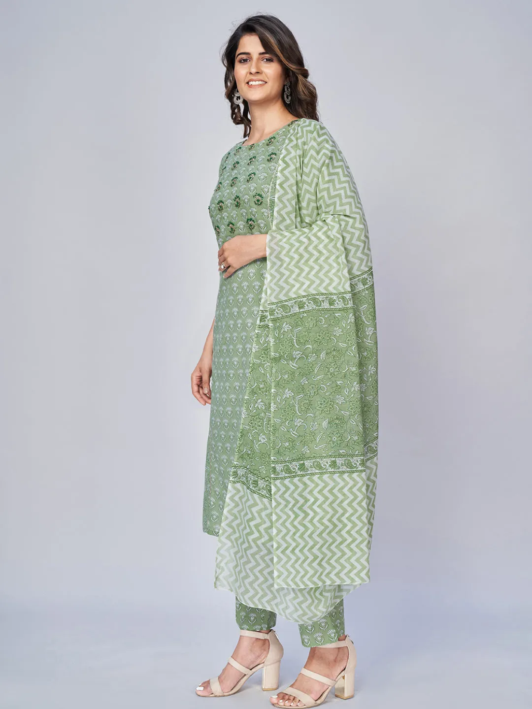 Women'S Floral Print & Sequience Work Straight Cotton Pista Kurta Pant With Dupatta