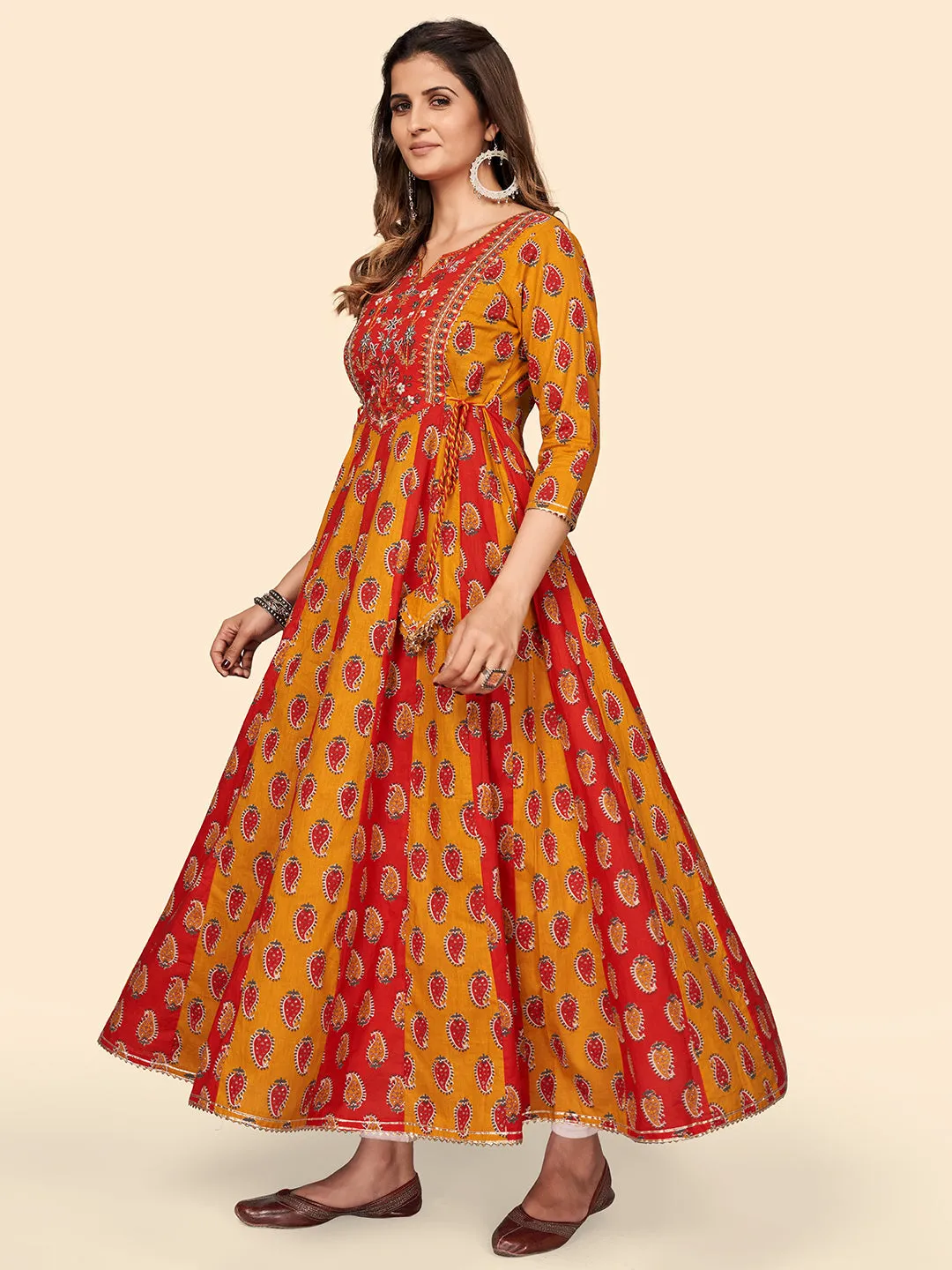 Women'S Print & Embroidered Anarkali Cotton Bland Yellow Stitched Kurta