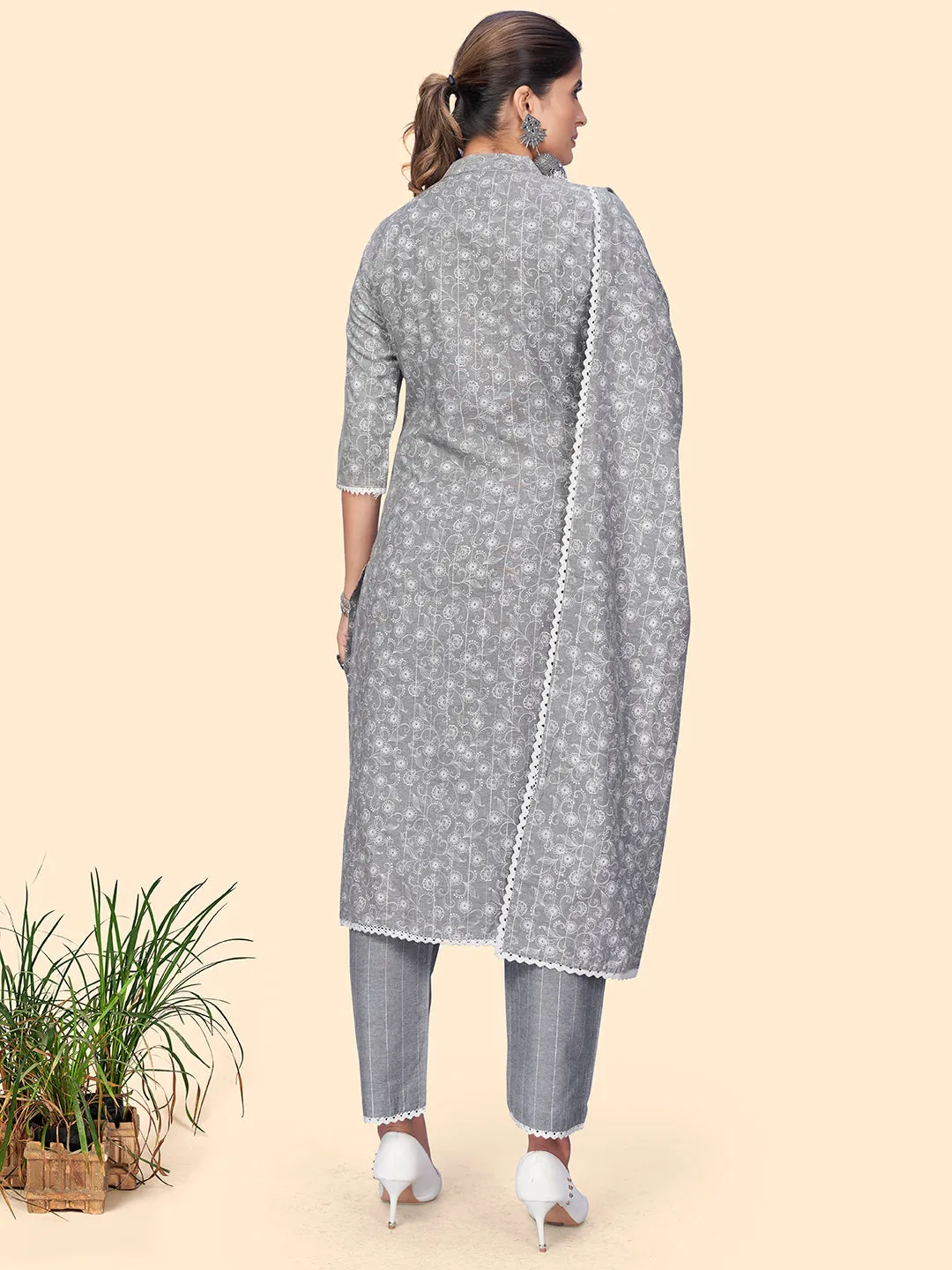 Women'S Print & Embroidered Straight Cotton Light Grey Stitched Kurta Pant With Dupatta