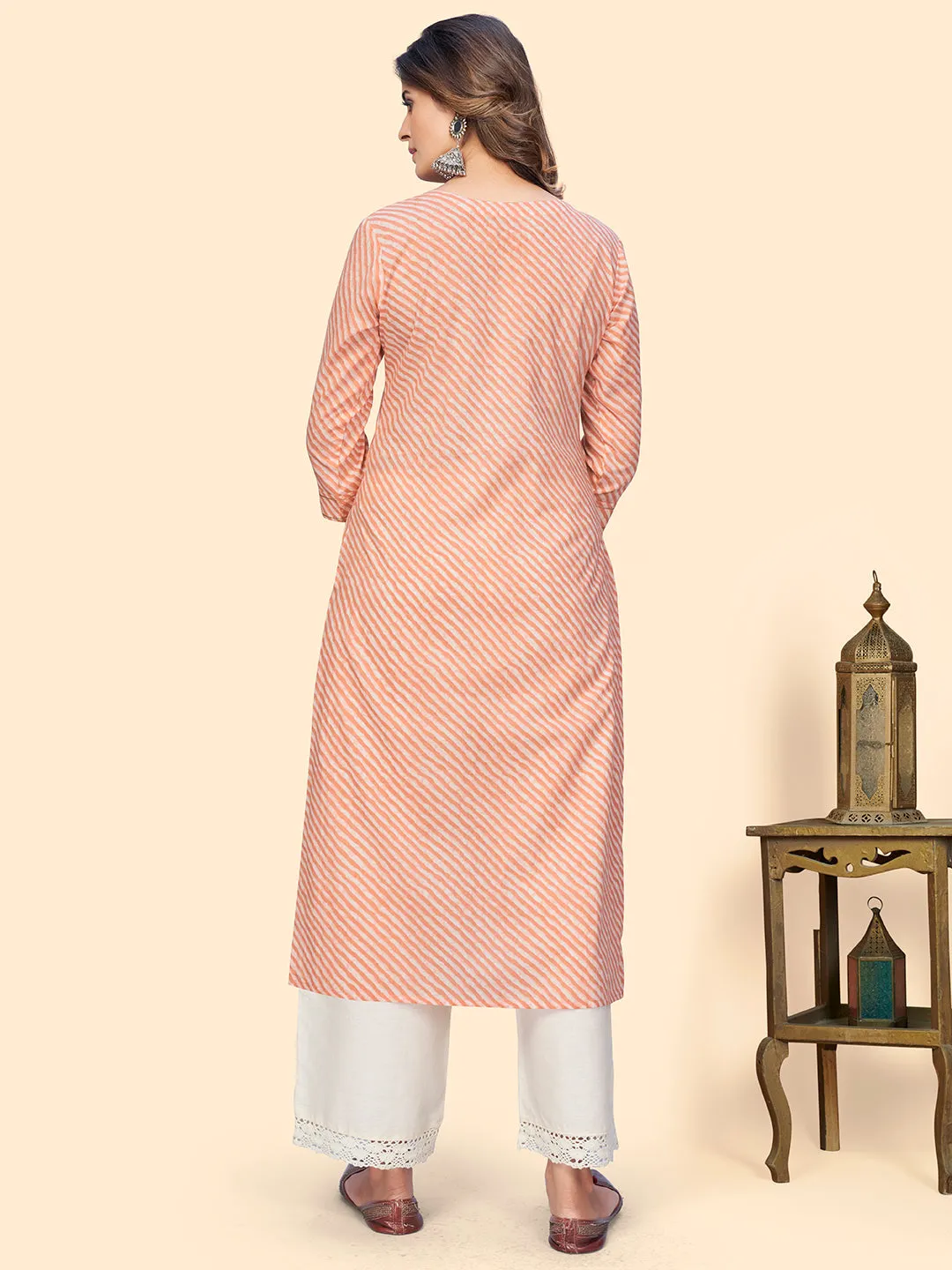 Women'S Print & Gota Work Straight Cotton Peach Stitched Kurta