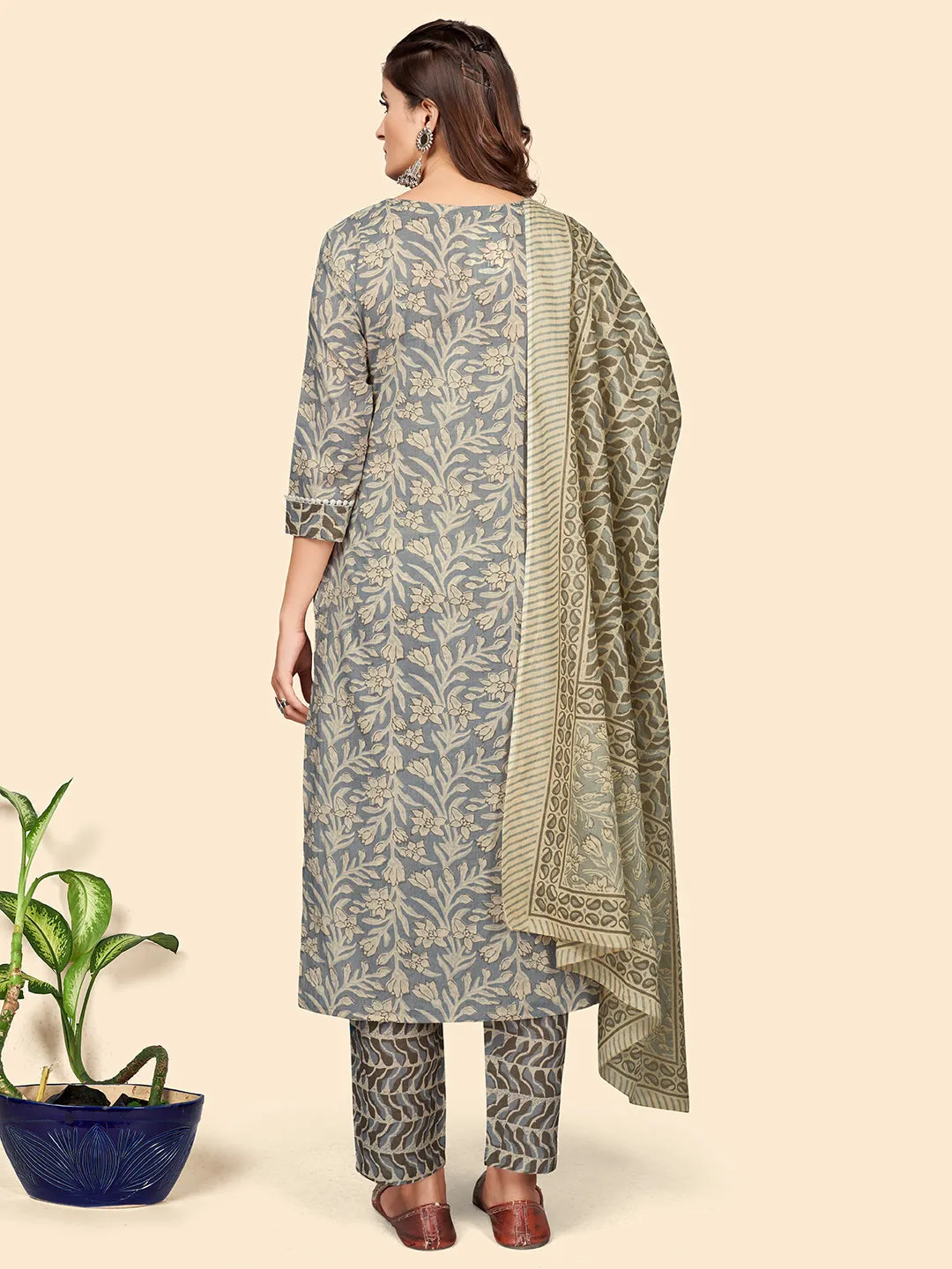 Women'S Print & Hand Work Straight Cotton Grey Stitched Kurta Pant With Dupatta