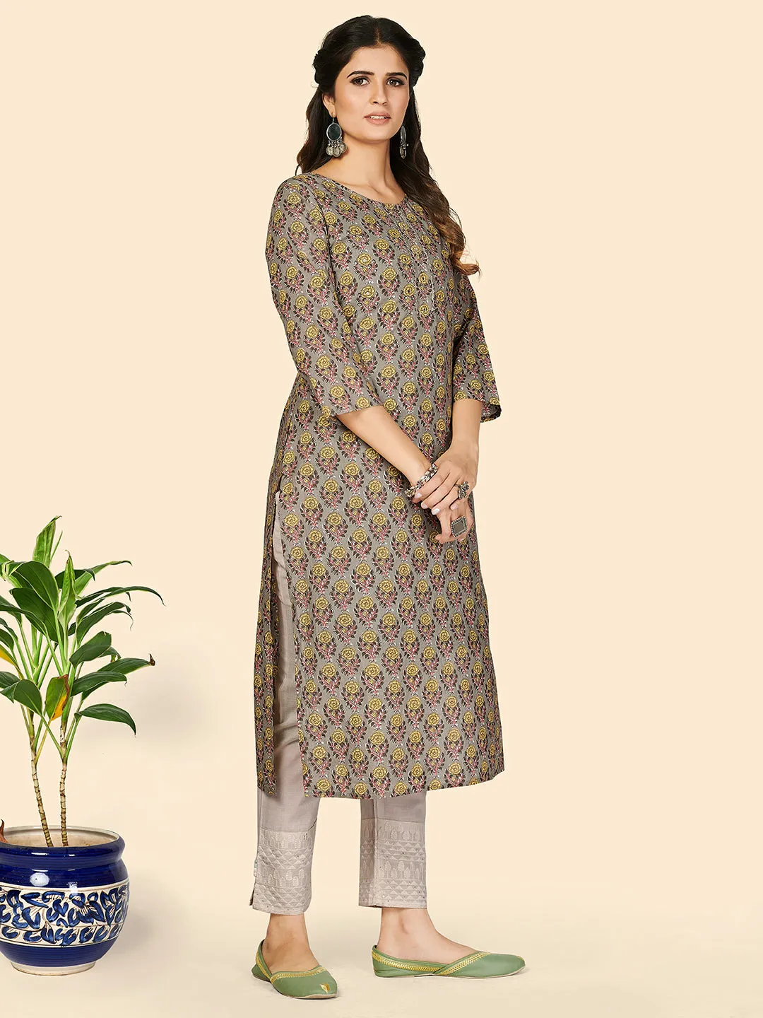 Women'S Print & Sequience Straight Cotton Olive  Stitched Kurta