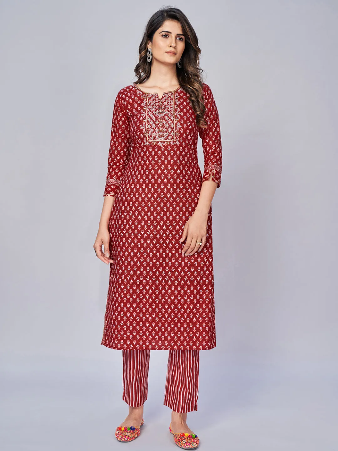 Women'S Printed & Embroidered Straight Cotton Red Kurta Pant With Dupatta