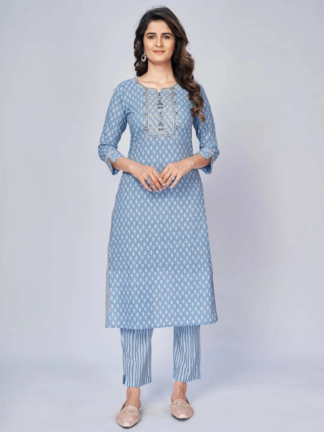 Women'S Printed & Embroidered Straight Cotton Sky Blue Kurta Pant With Dupatta (3Pcs Set)